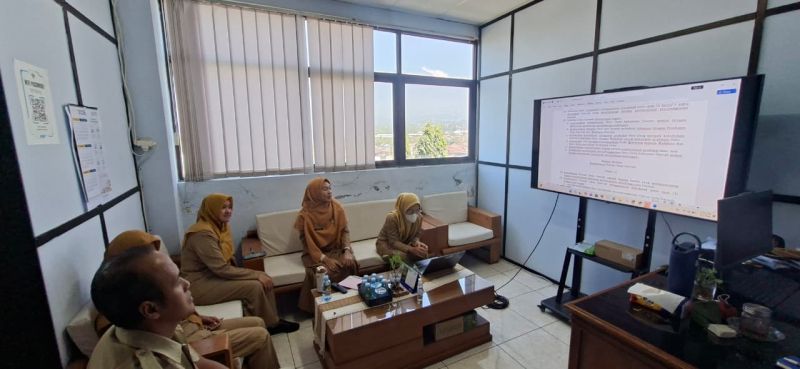 Perkuat Tata Kelola, Dinkominfo Bahas Rumusan Perbup Satu Data Indonesia