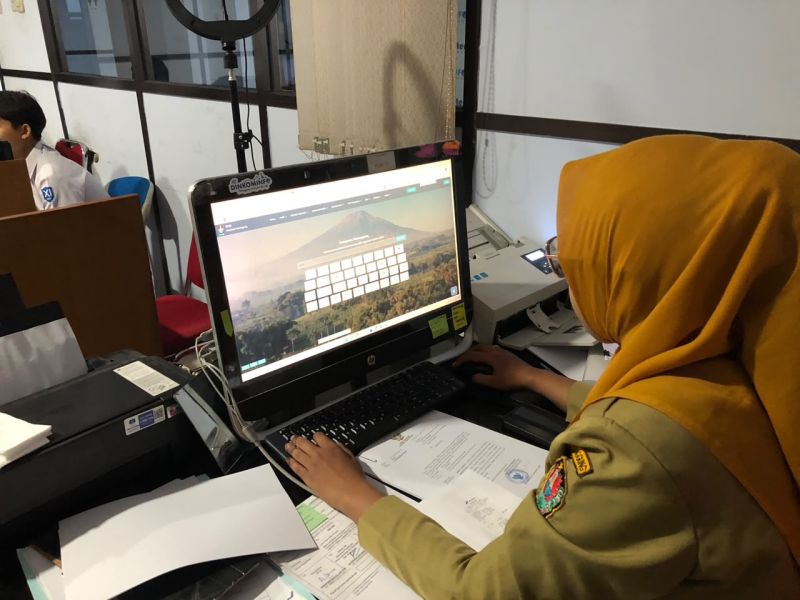 Tim IKP Temanggung Lakukan Pengisian SAQ Penilaian PPID