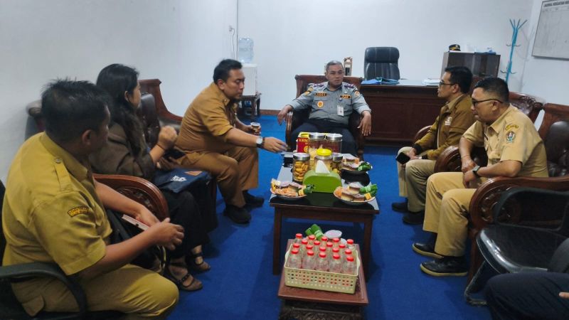 Rapat koordinasi terkait dengan kegiatan rangkaian HUT ke 192 Kabupaten Temanggung yang diselenggarakan di ruang kerja Kepala dinas Perhubungan Temanggung.