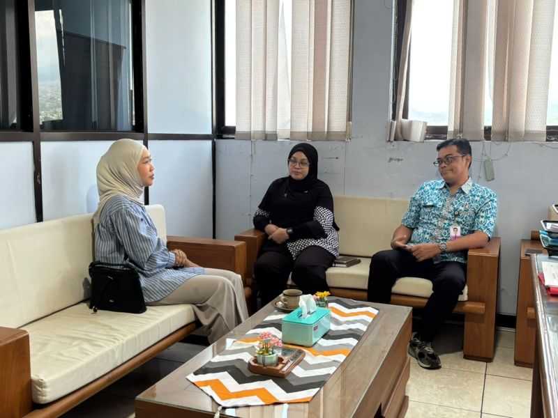 Bidang IKP terima kunjungan Harian Jogja